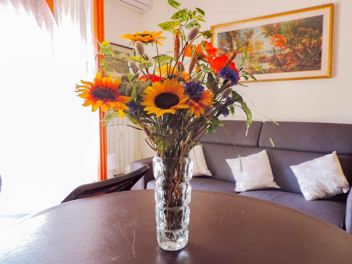 H11 Terrazzo Al Mare - Riva Ligure - Spiagge Appartement Buitenkant foto